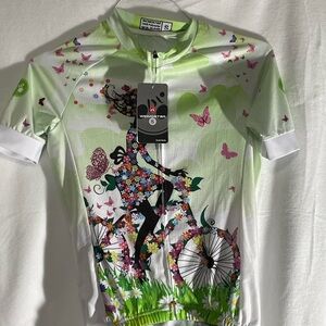Wingstar Cycling Jersey with Floral Design. NWT. Size small